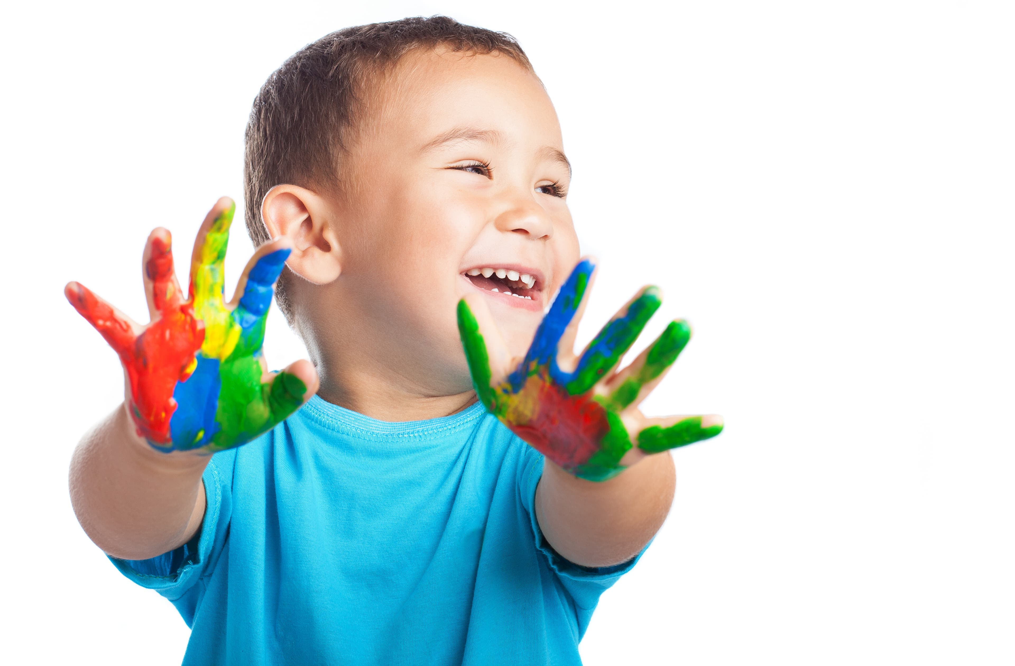 Crianças com autismo sorrindo